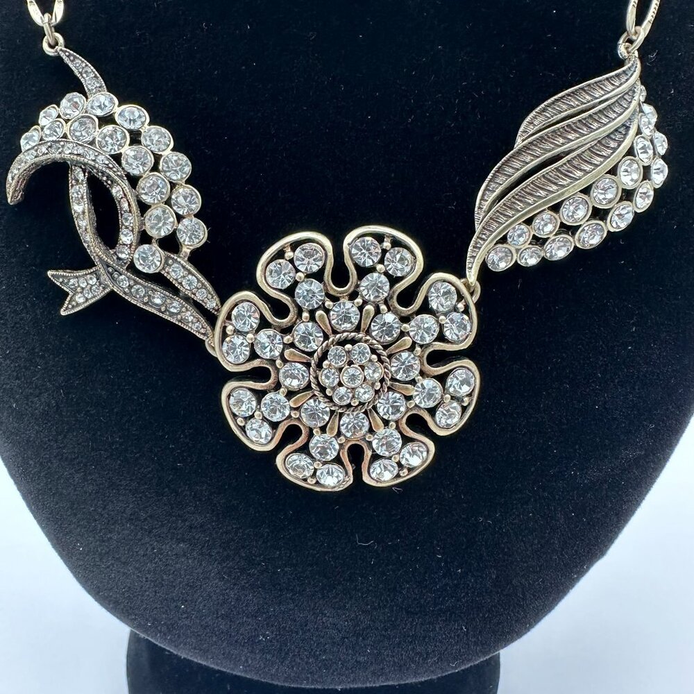 Allison Reed Gold Tone Crystal Rhinestone Flower Leaf Ribbon Statement Necklace - Picture 3 of 12